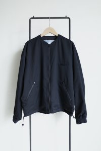 Dulcamara　　　　　　よそいきバックポケットZipブルゾン・ブラック