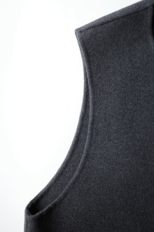 他の写真2: FOLL       sp160s wool soft rever wardrobe vest・charcoal