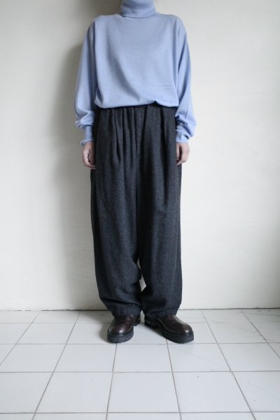 画像11: Dulcamara　　　　　　縮絨ウールタックワイドパンツ・チャコールグレー