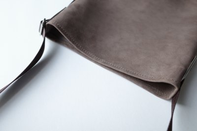 画像4: NL       ニール DAN レザーサコッシュバック・ヌバックブラウン