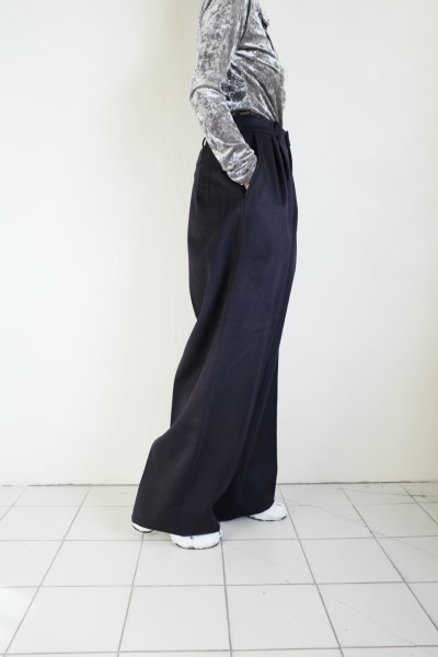 画像11: SUÉSADA       Cashmerewool 2tuck slacks ・navy