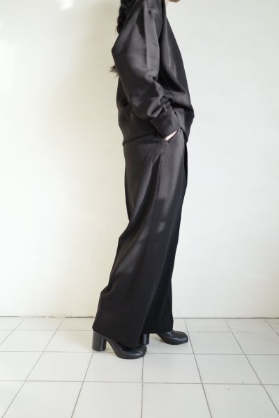 画像20: IFMEH       Middle sweatshirt・black