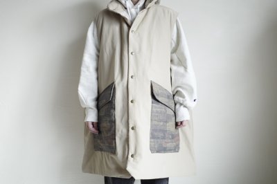 画像14: blackmeans irregular       オーバーサイズパデットスリーブレスコート・BEIGE