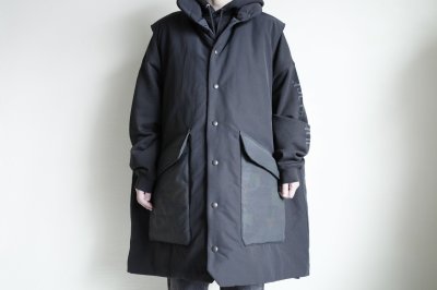 画像11: blackmeans irregular       オーバーサイズパデットスリーブレスコート・BLACK