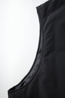 他の写真2: blackmeans irregular       オーバーサイズパデットスリーブレスコート・BLACK