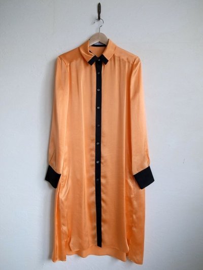 画像1: TOKIKO MURAKAMI       トキコ ムラカミ 30%OFF シャツドレス・オレンジ×ブラック