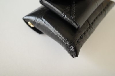 画像2: ebagos  エバゴス　　ワニカタオシWフウトウ型財布・ブラック
