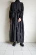 画像12: HeRIN.CYE       Many tuck dress・BLACK (12)