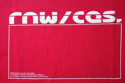 画像2: renewces      "a slightly different box silhouette long sleeve T-sh"・renewces RED