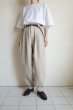 画像16: AXIS      3 Tucks Tapered Pants・NATURAL (16)