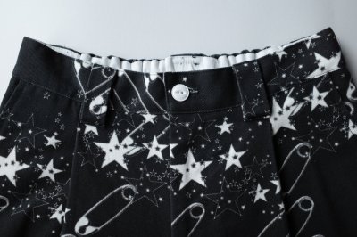 画像1: WATARU TOMINAGA       single pleat trousers・safety pin&star