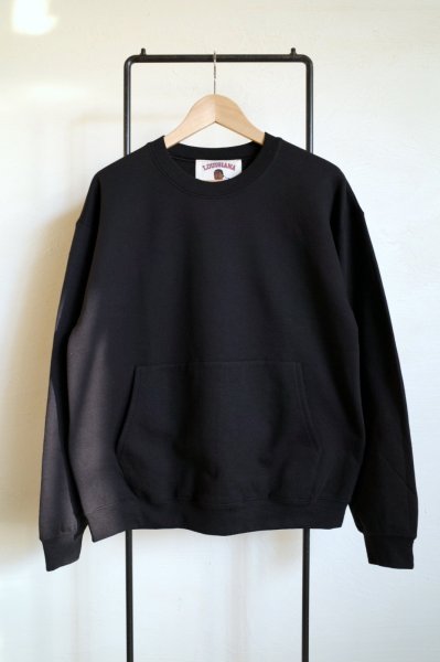 画像1: RELAX FIT       リラックスフィット ”Muff Pocket Crew Sweat”スウェットシャツ・ブラック (1)