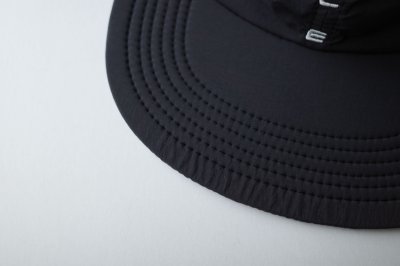 画像1:  GARBAGE      SOFT BRIM 6 PANEL CAP (BIG PEACE)・BLACK×WHITE EMB