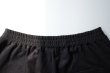 画像4: renewces       "combi shorts of different materials"・black×corduroy (4)