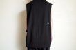 画像10: phebus       TWO BIRDS SLEEVELESS T-SHIRT・BLACK (10)