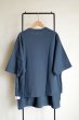 画像2: renewces       "different lengths for front&back T-sh"・blue (2)