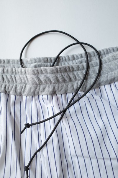 画像2: renewces       "combi shorts of different materials"・wht.blue×grey