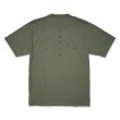 画像1:  GARBAGE      POCKET TEE (BIG PEACE)・OLIVE (1)