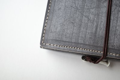 画像2: ebagos  エバゴス　　ブライドルレザーカシメ二つ折財布・グレイ