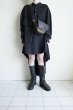 画像10: ebagos  エバゴス　　 フニュ シュリンク ボディーバッグS・ブラック (10)