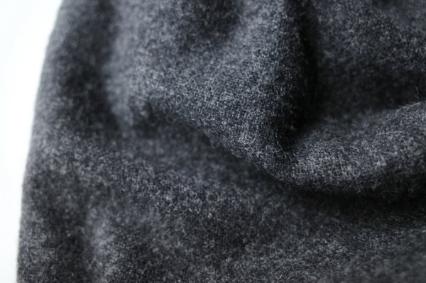 画像8: Dulcamara　　　　　　縮絨ウールタックワイドパンツ・チャコールグレー (8)