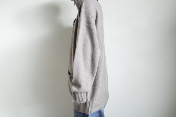 画像12: FOLL       firstclass cashmere drivers knit jacket・undyed brown (12)