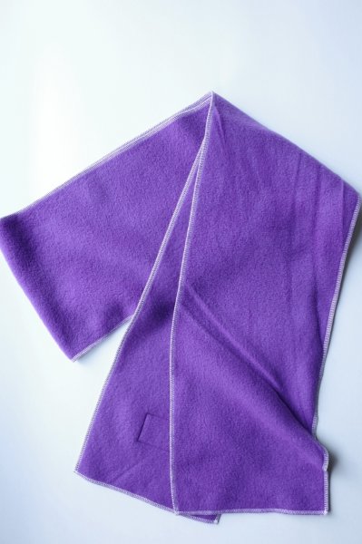 画像2: RELAX FIT       リラックスフィット ”FLEECE MUFFLER MINNEAPOLIS”・パープル×クリーム (2)