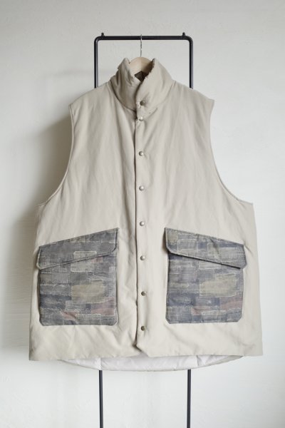 画像4: blackmeans irregular       オーバーサイズパデットスリーブレスコート・BEIGE (4)