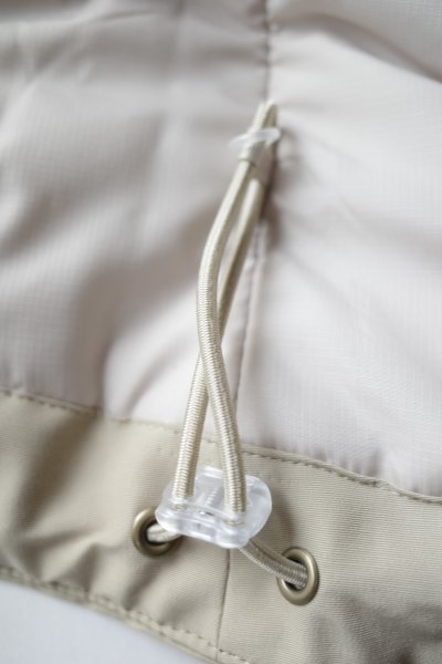 画像13: blackmeans irregular       オーバーサイズパデットスリーブレスコート・BEIGE (13)