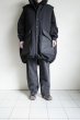 画像14: blackmeans irregular       オーバーサイズパデットスリーブレスコート・BLACK (14)