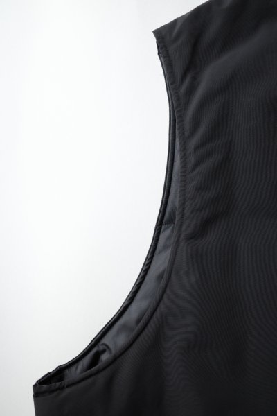 画像2: blackmeans irregular       オーバーサイズパデットスリーブレスコート・BLACK