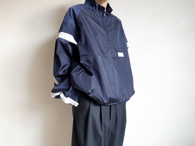 stein 19ss SHIFTED HALF ZIP TOP・NAVY | vrealitybolivia.com