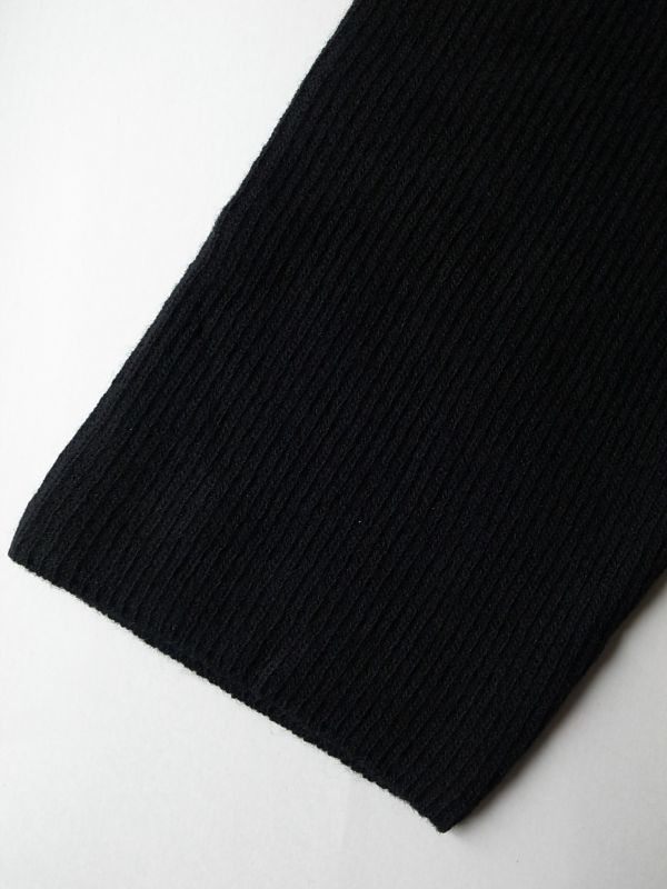 stein LAY DEEP V NECK KNIT LS・BLACK - tity