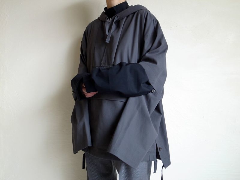 stein OVERSIZED DIVIDE SLEEVE ANORAK・DE.TAUPE - tity