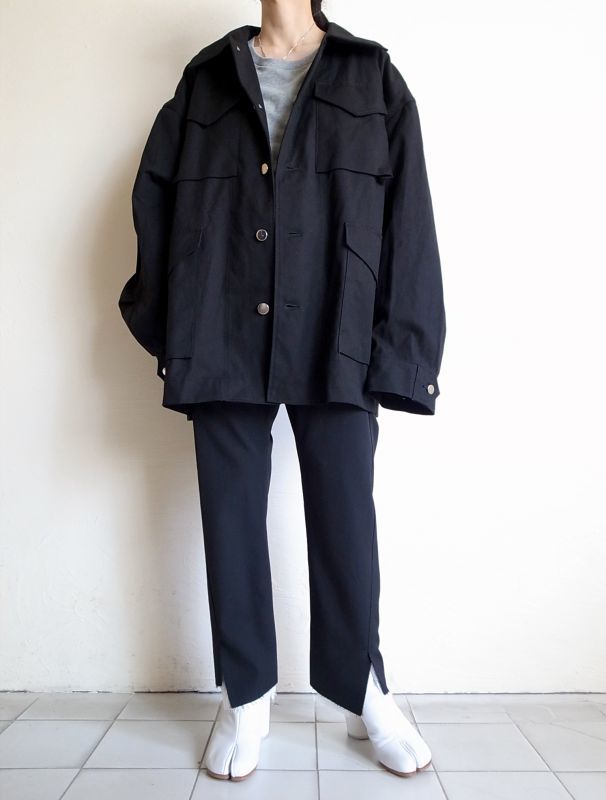 issuethings 01-c-01type1・BLK - tity