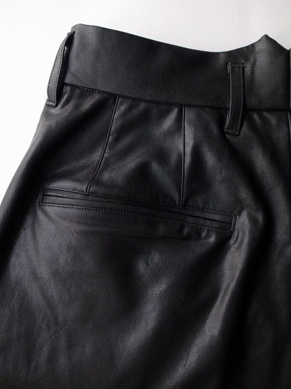 stein EX WIDE TAPERED TROUSERS・LEATHER - tity