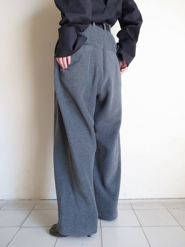 stein EXTRA WIDE FLEECE TROUSERS・CHARCOAL - tity