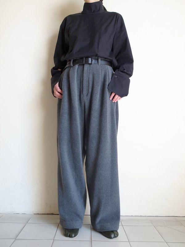 stein EXTRA WIDE FLEECE TROUSERS・CHARCOAL - tity