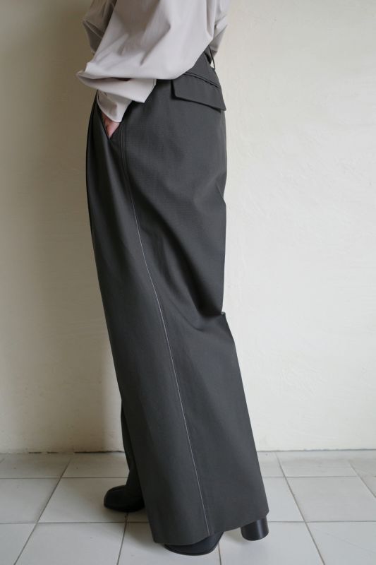 Yoke 2TUCK WIDELEGGED SIDE TAPE TROUSERS - スラックス