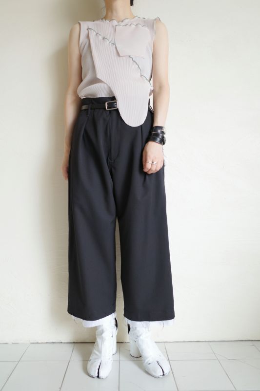 kotoha yokozawa コトハヨコザワ pleats no sleeve top・ivory - tity