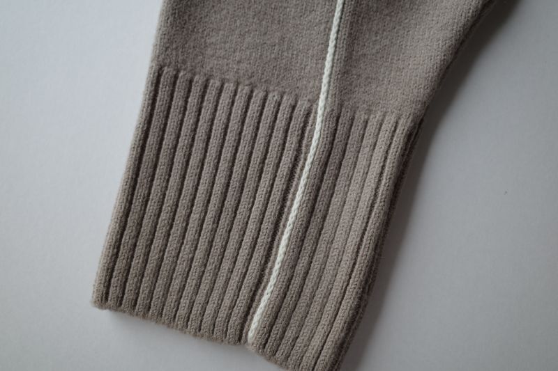 stein OVERSIZED FOUR SLEEVES KNIT CARDIGAN・GREIGE - tity