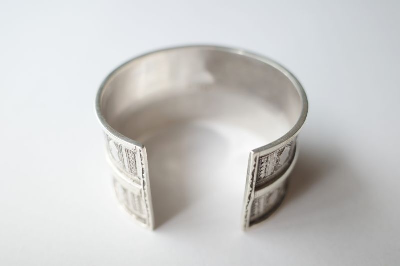 INTERIM インテリム TOUAREG THICK SILVER BANGLE - tity