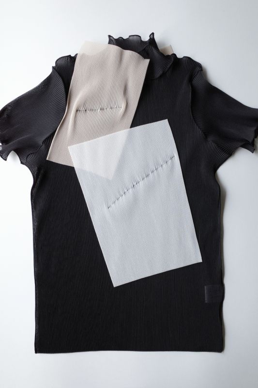 kotoha yokozawa コトハヨコザワ SHORT SLEEVE KNIT TOP HIGH NECK・black