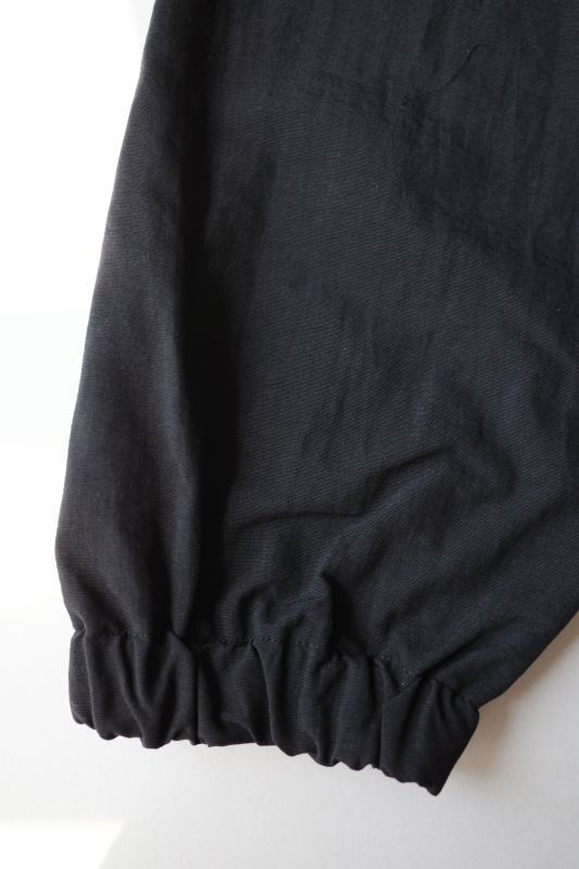 RELAX FIT リラックスフィット ”NYLON EASY HOODIE”ナイロンフーディー