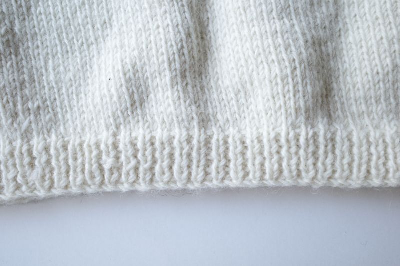 MacMahon Knitting Mills Line Yin&Yang Crew Ncek Knit・WHITE