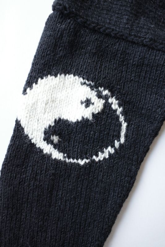 MacMahon Knitting Mills Line Yin&Yang Crew Ncek Knit・BLACK - tity