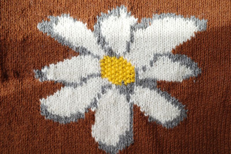 MacMahon Knitting Mills Roll Ncek Knit Flower・BROWN