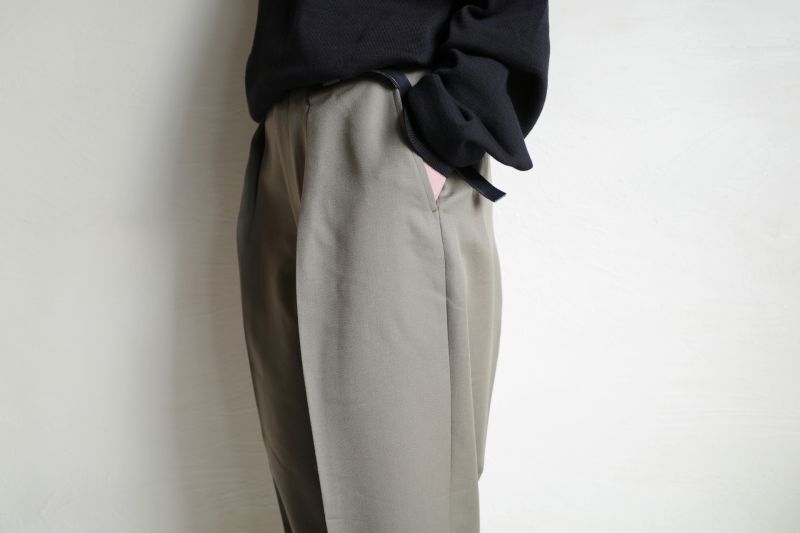 INTERIM インテリム WOOL MOHAIR GABERDINE 1-TUCK BAGGY SLACKS