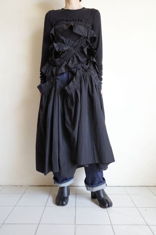 HOUGA kiki frill dress・BLACK - tity