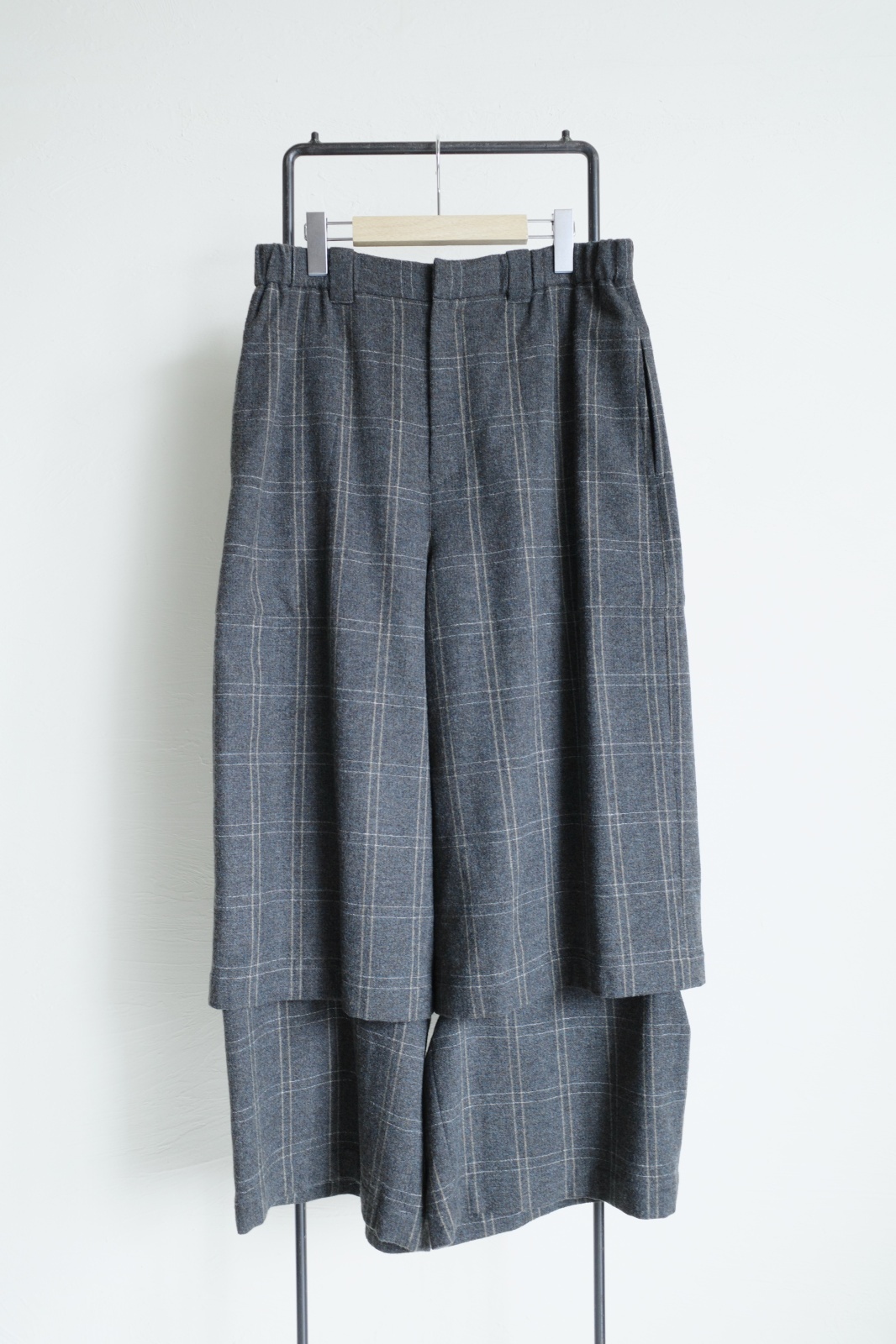 Dulcamara オーバーラップチェック2Wayルーズパンツ・チャコールグレイ